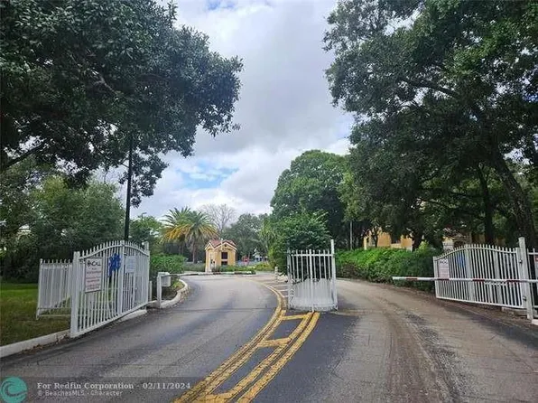 (undisclosed Address), Oakland Park, FL 33309