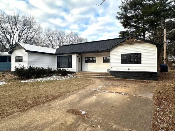 811 Sommerfield Dr, Houston, MO 65483