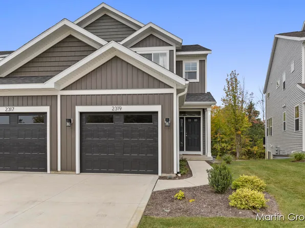 2243 NE Watertown Way, Grand Rapids, MI 49505