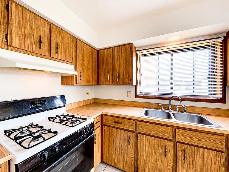 15706 Peggy Ln #3 — Photo 10