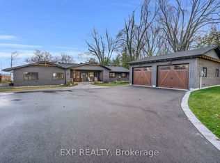 621 Duclos Point Rd, Georgina, ON L0E 1N0