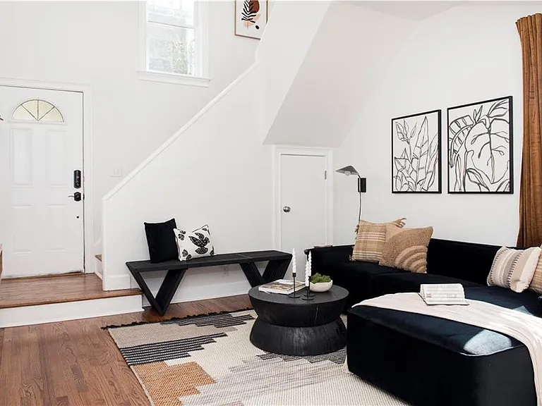 935 Greenwood Ave NE #D — Photo 6