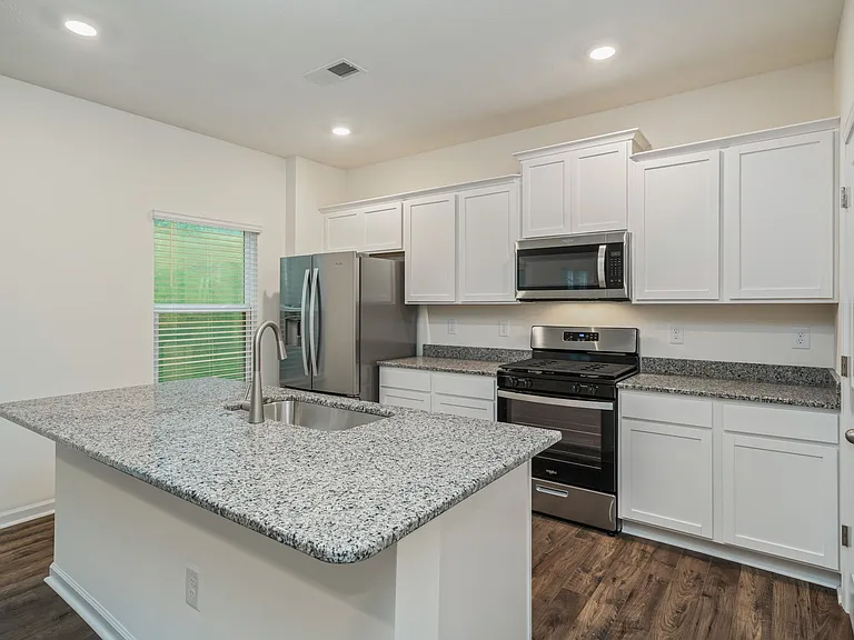 944 Utopia Ln — Photo 13