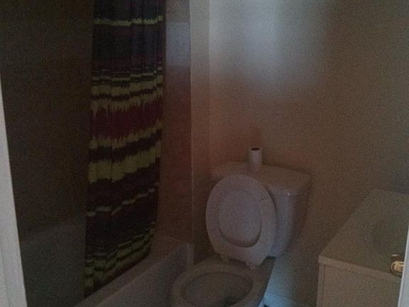 3rd image of 4250 N Broad St APT 2A