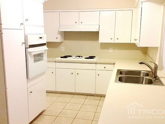 3rd image of 6420 Whitman Ave