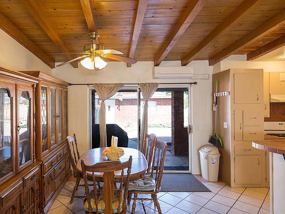 4th image of 2560 W Tolosa Cir