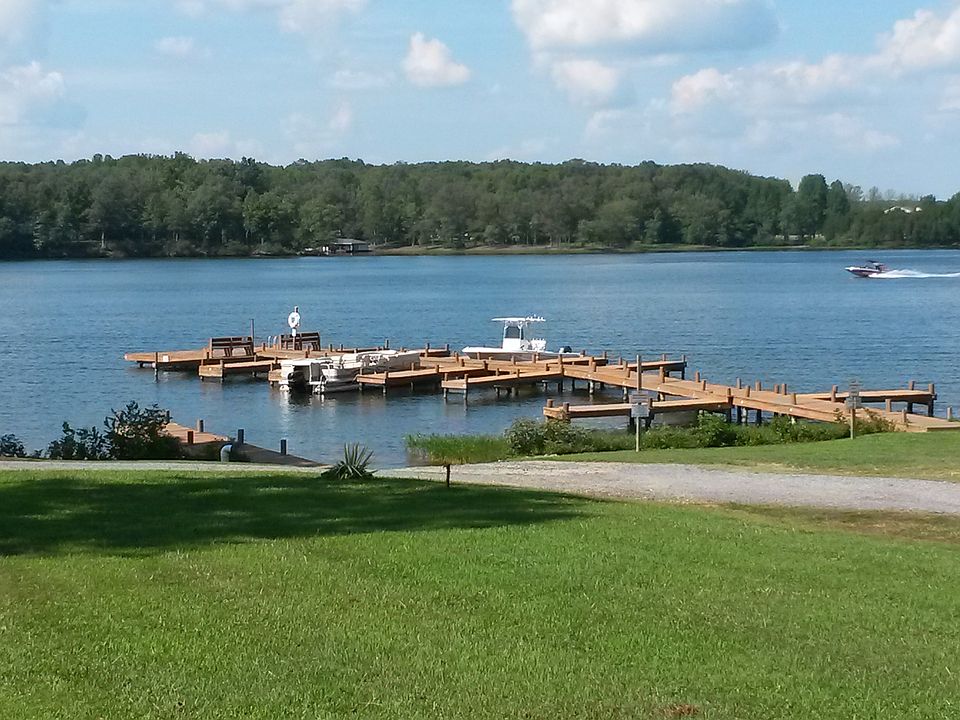 1st image of 119 Anna Coves Blvd