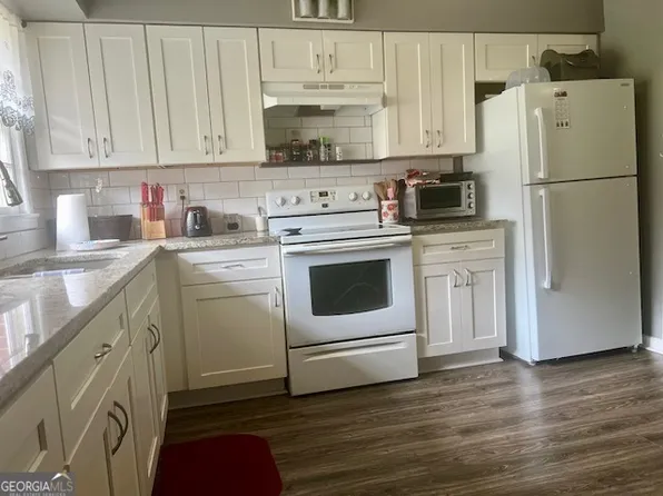 254 Old Calhoun Rd NE, Rome, GA 30161