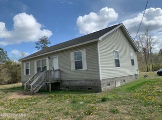 1426 Spring Creek Rd, Aurora, NC 27806