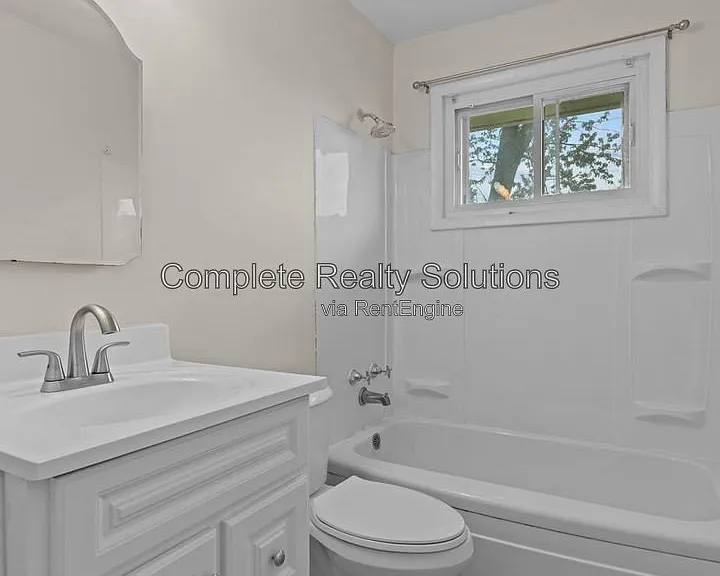 5661 Bermuda Dr — Photo 9