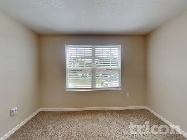 73 Bruce Ln — Photo 8