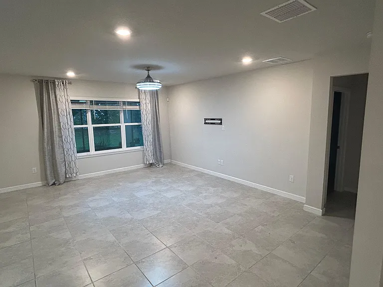 5442 Keaton Springs Dr — Photo 5