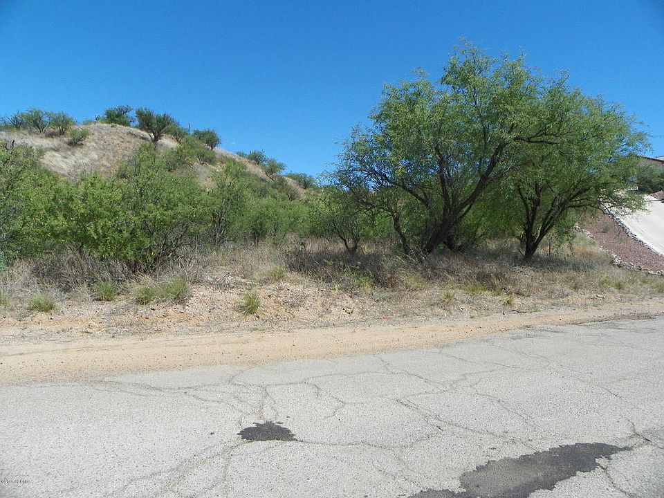 2nd image of 951 Avenida Palomas