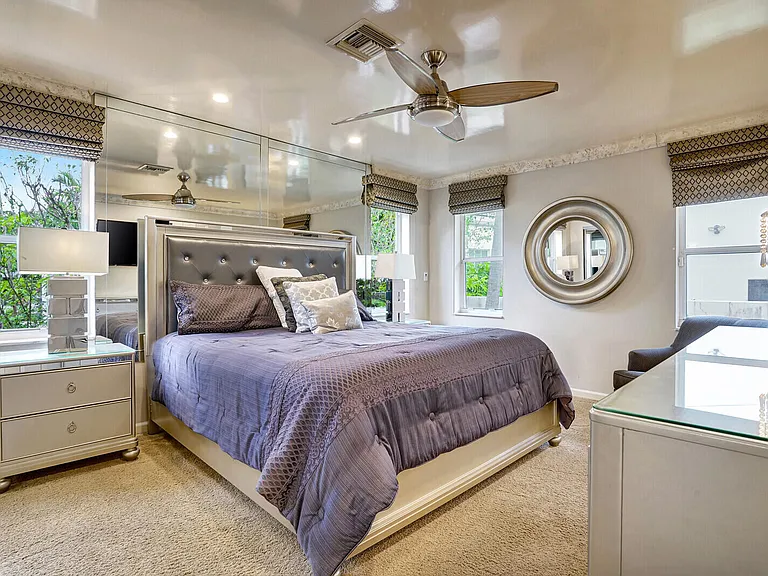 290 E Fern Dr — Photo 19
