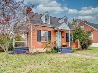 629 Delaware St, Salem, VA 24153