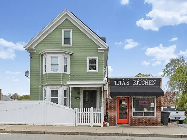 198-200 High St, Waltham, MA 02453