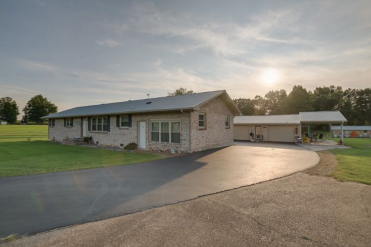 1st image of 5379 Woodbury Hwy
