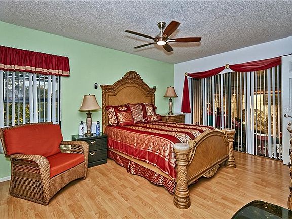 5th image of 6300 Greengate Dr