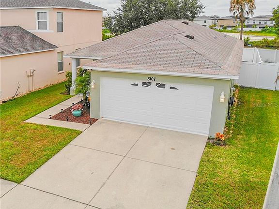 4th image of 8107 Canterbury Lake Blvd