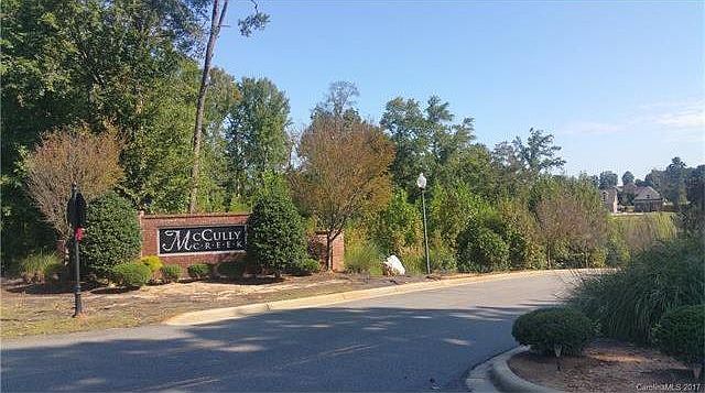 1st image of 545 Carollbrook Dr