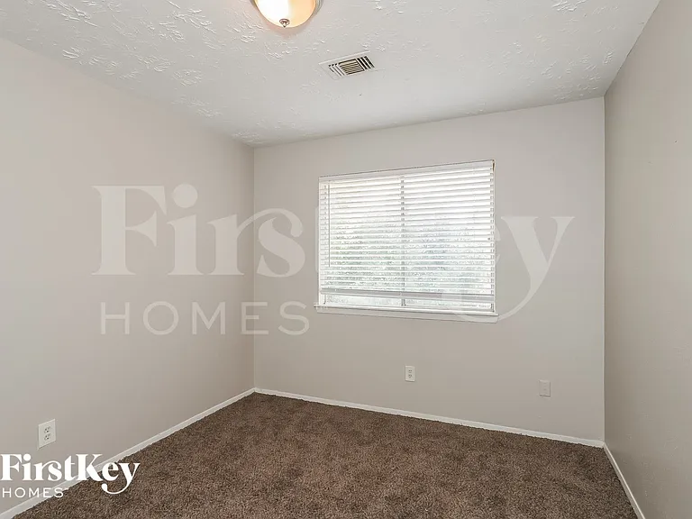 20239 Misty Pines Dr — Photo 11