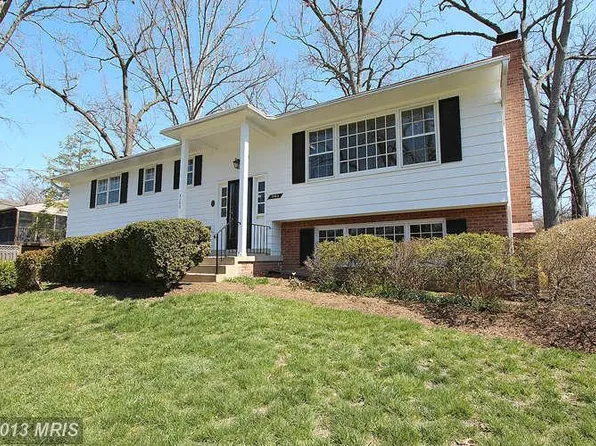 3103 Battersea Ln, Alexandria, VA 22309