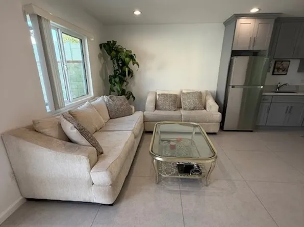 7308 Farmdale Ave, North Hollywood, CA 91605