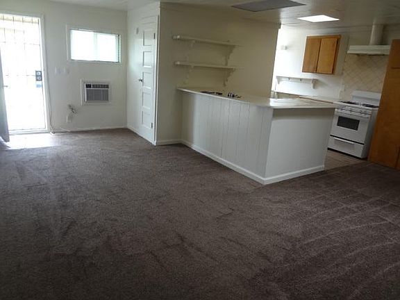 3rd image of 310 10th St #B
