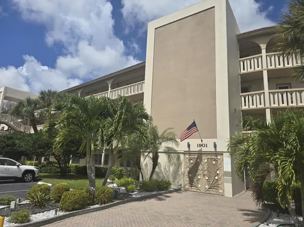 1901 Bermuda Circle #M1, Coconut Creek, FL 33066
