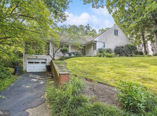 2507 N Lincoln St, Arlington, VA 22207