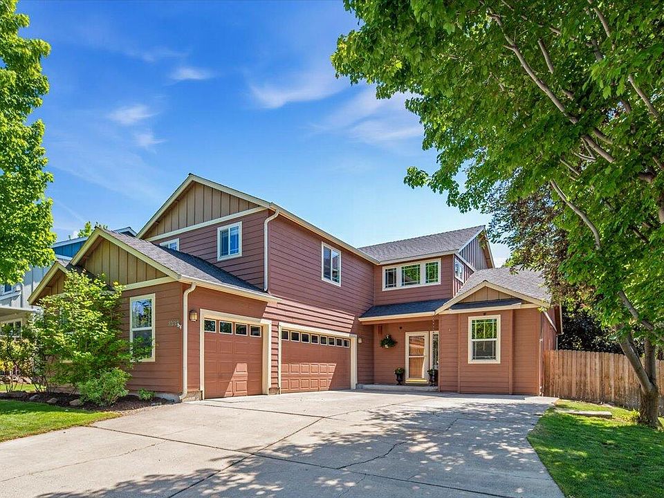 1st image of 1339 SW Rimrock Way
