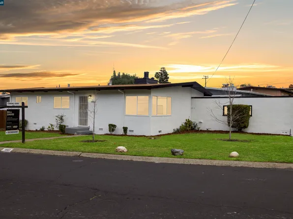 1003 Meadow Ave, Pinole, CA 94564