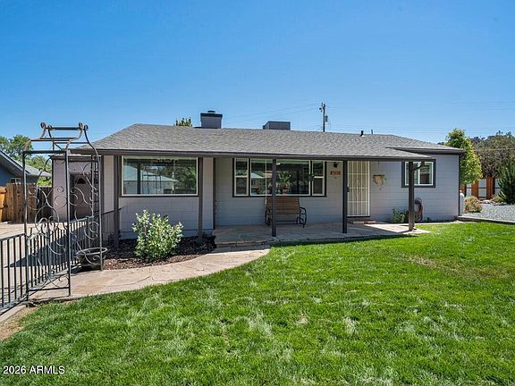 2nd image of 305 Robinson Drive