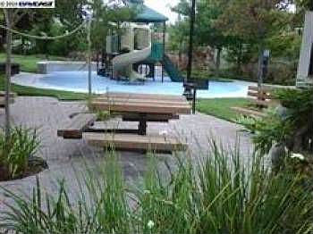 2nd image of 22950 Kingsford Way