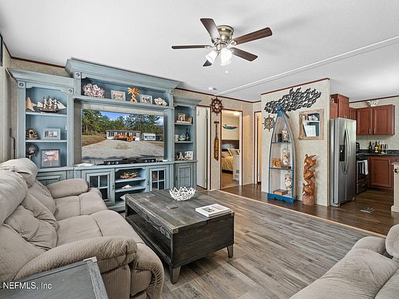 4th image of 2291 CORNEL Court