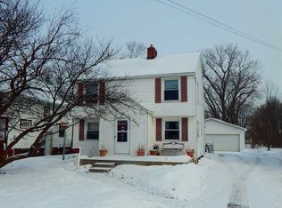 2402 Tremainsville Rd, Toledo, OH 43613