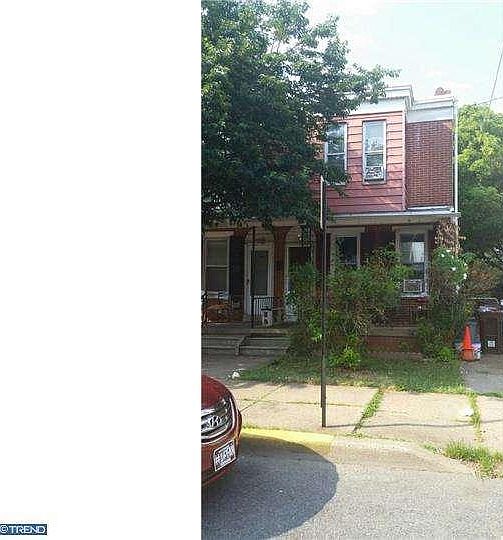 1st image of 1906 W 2nd St