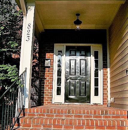 2nd image of 823 Azalea Dr