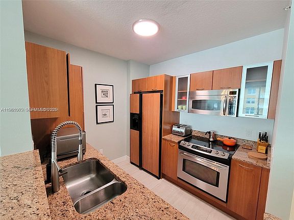 4th image of 700 E Boynton Beach Blvd Unit 1007