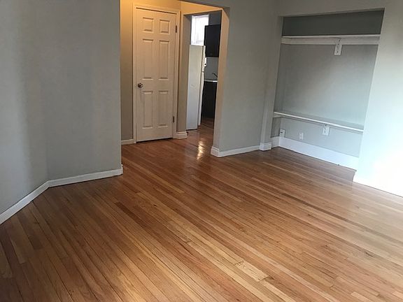 4th image of 5519 S Everett Ave #19-2S