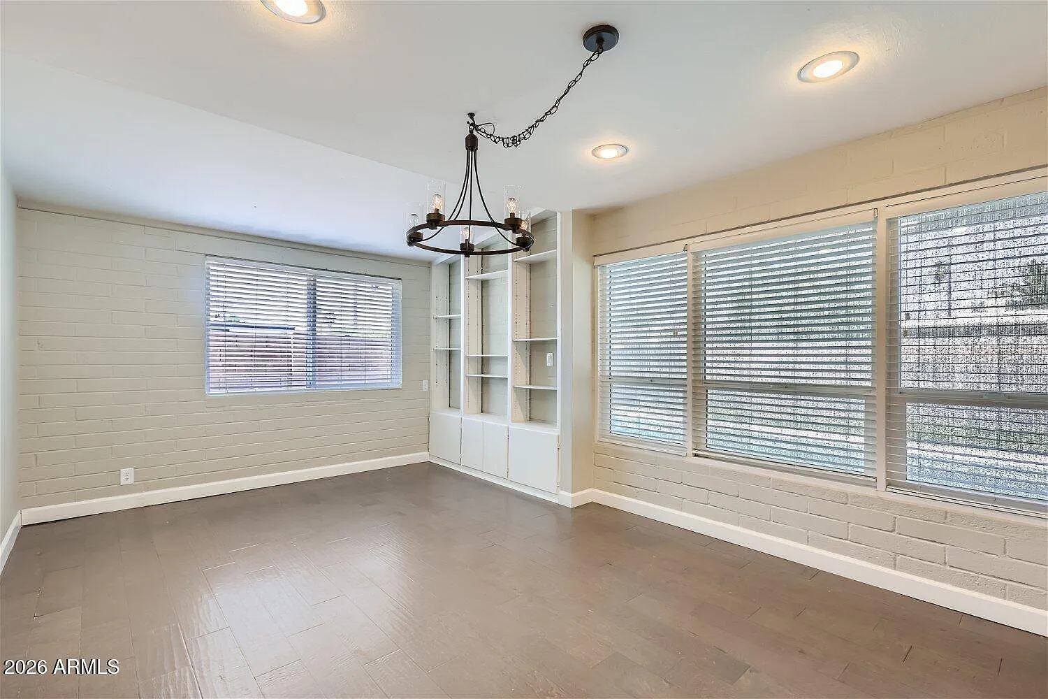 3 bed, 2.0 bath, 1533 sqft, $3,400 — Photo 4