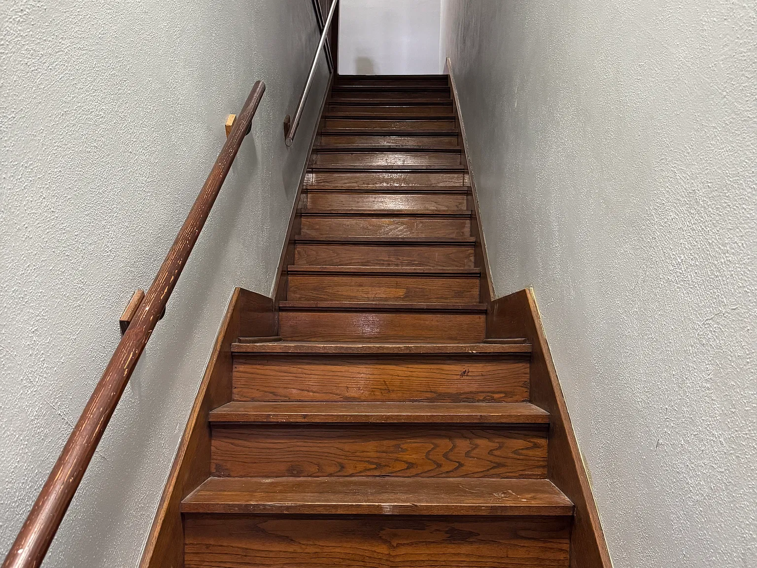 2 bed, $885 — Photo 2
