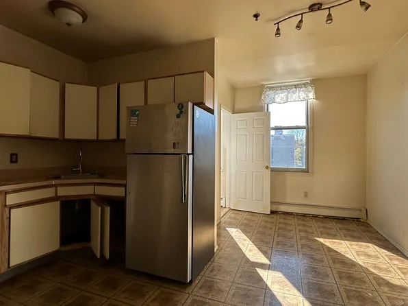 98 Franklin St #39E, Jersey City, NJ 07307