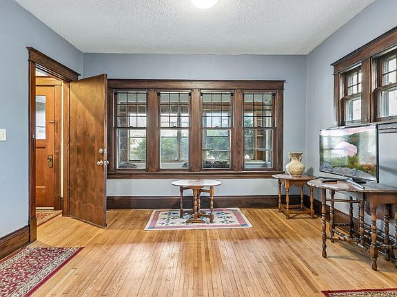 5th image of 794 Randolph Ave