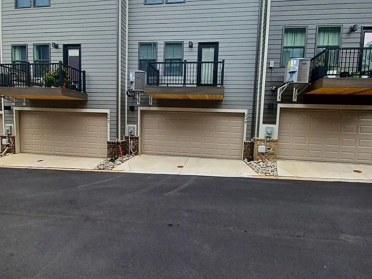 238 Russell Branch Ln #238 — Photo 6
