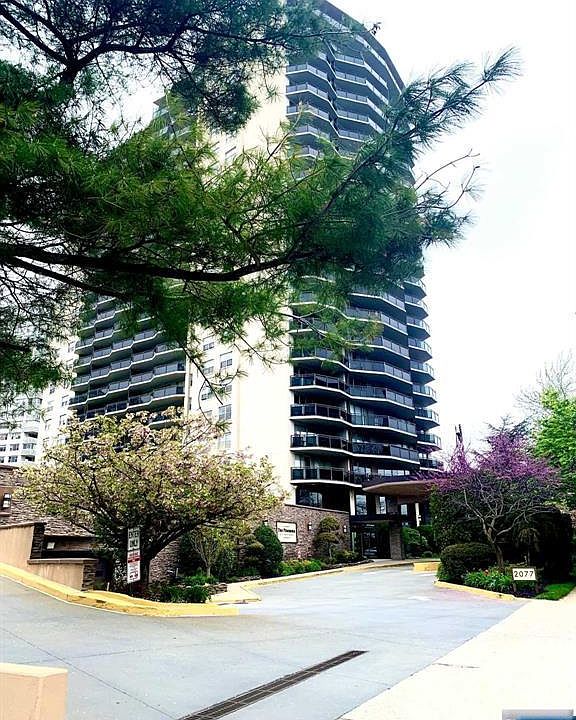 1st image of 2077 Center Ave APT 14g