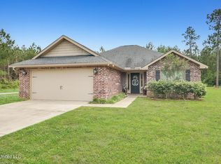 6 Pebble Brook Ct, Perkinston, MS 39573