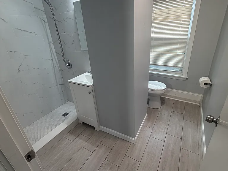 6 Rockdale Ave #2 — Photo 3