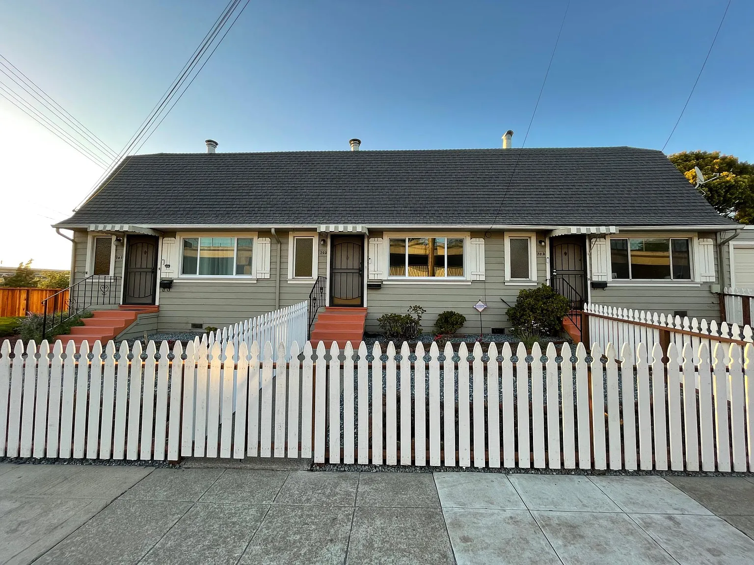 703 Buchanan St — Photo 2