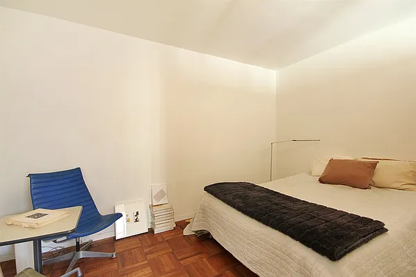 Sold by Corcoran | media 12